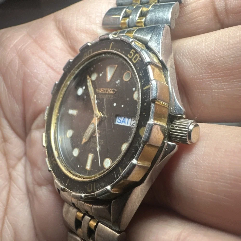Works Seiko Sports 100 8123-7199 Two Tone Day Date Diver Style Men's Watch READ!